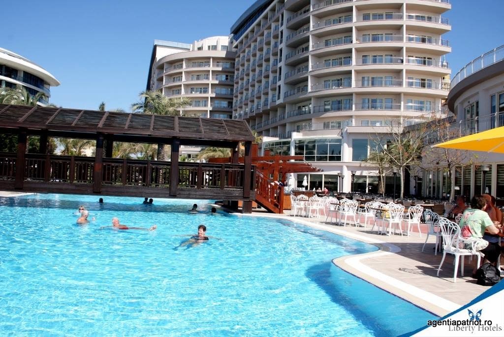 imagini hotel LIBERTY LARA BEACH